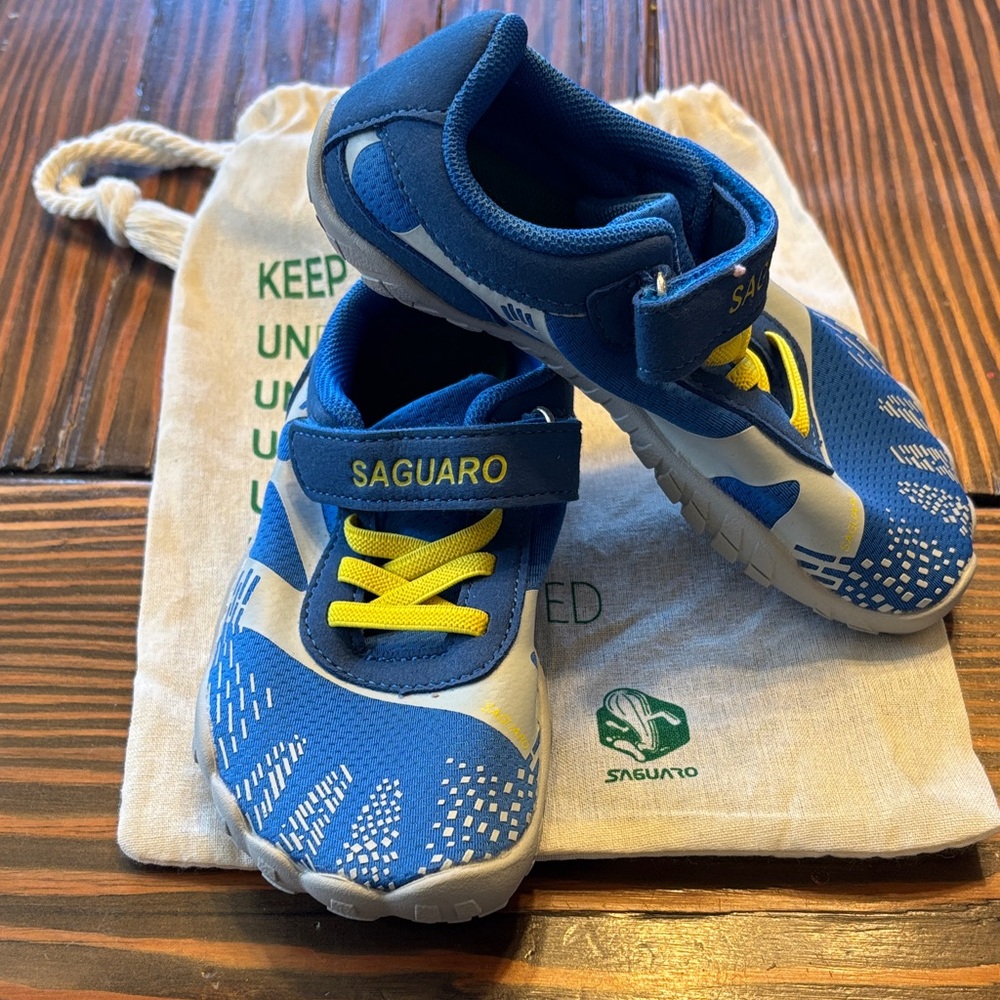 Kids Blue & Yellow Saguaro Barefoot Shoe - size 28